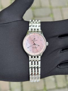 (Category: ) located in . Submitted by khaiwen.91timepiece (Listing ID 1460180741, Image 1). Description: .