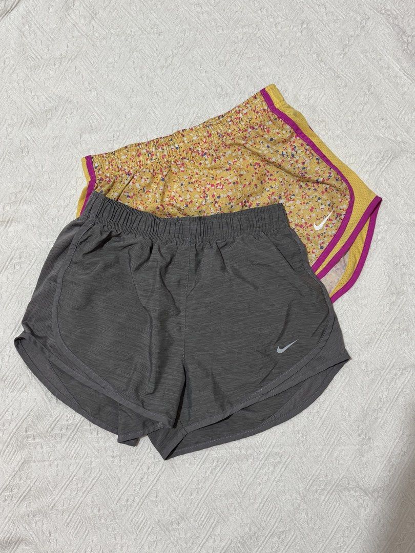 BUNDLE Nike running shorts (S) (Category: Activewear) located in Cavite. Submitted by yesterdaystrend (Listing ID 1460208162, Image 3). Description: Bundle of two Price is for 2items Both Small size Waist 25-30 No issues Mine/Offer now—Pay now Payment: GCash/ Maribank Location: Tanza Cavite Courier: J&T.