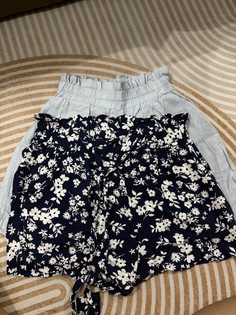 Bundle short 120 (Category: Shorts) located in Cabuyao City. Submitted by _pinkvv2000 (Listing ID 1460217621, Image 1). Description: ++sf.