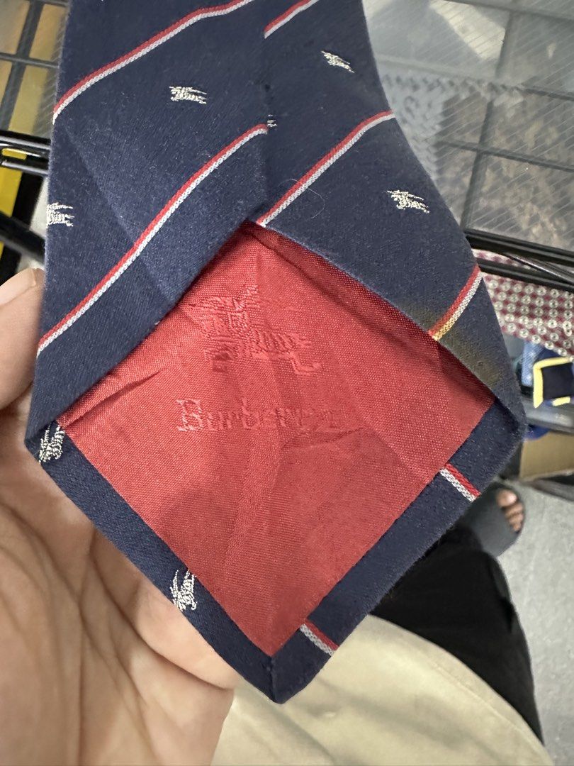 burberry tie (Category: Ties) located in Manila. Submitted by declutterpromax (Listing ID 1460199118, Image 2). Description: .