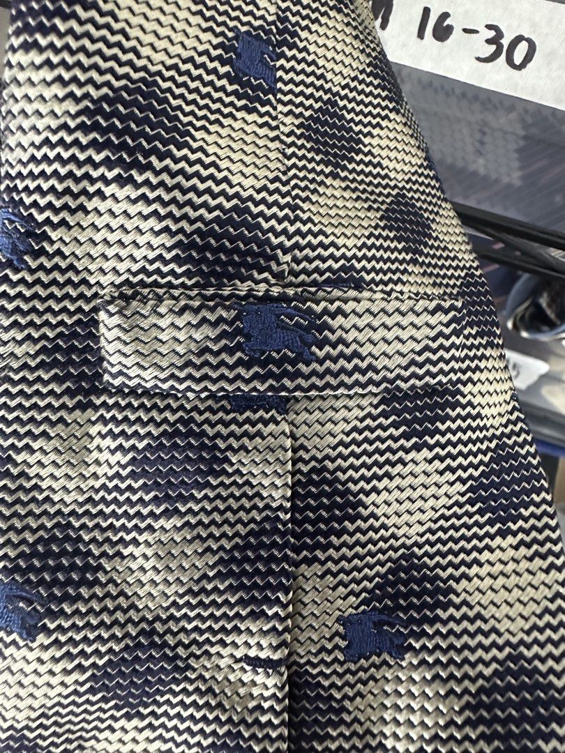 burberry tie (Category: Ties) located in Manila. Submitted by declutterpromax (Listing ID 1460200617, Image 3). Description: .