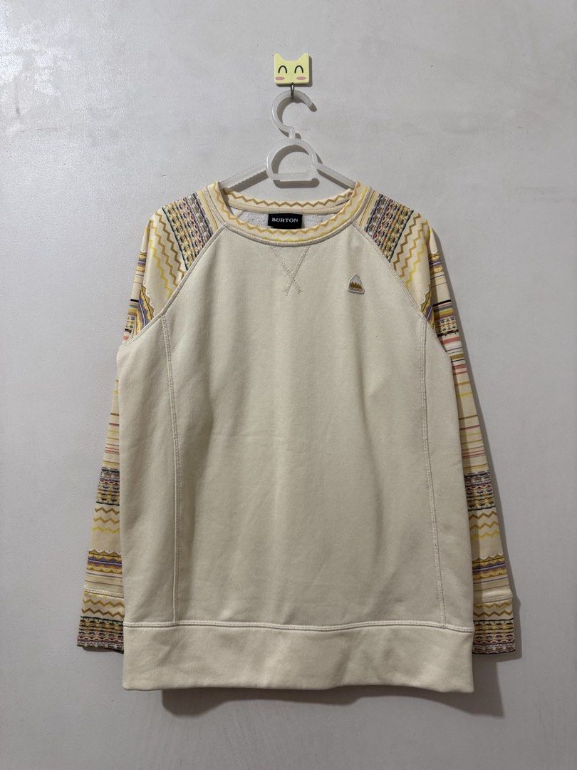 Burton Ski Apparel Sweater Men Small (Category: Coats, Jackets and Outerwear) located in Balanga. Submitted by winterlab_ph (Listing ID 1460246617, Image 2). Description: W 21 L 26.5 Shoulder to Sleeves 28 Fleece Lined Sweater Warm Like New Perfect inner for Ski Jacket.