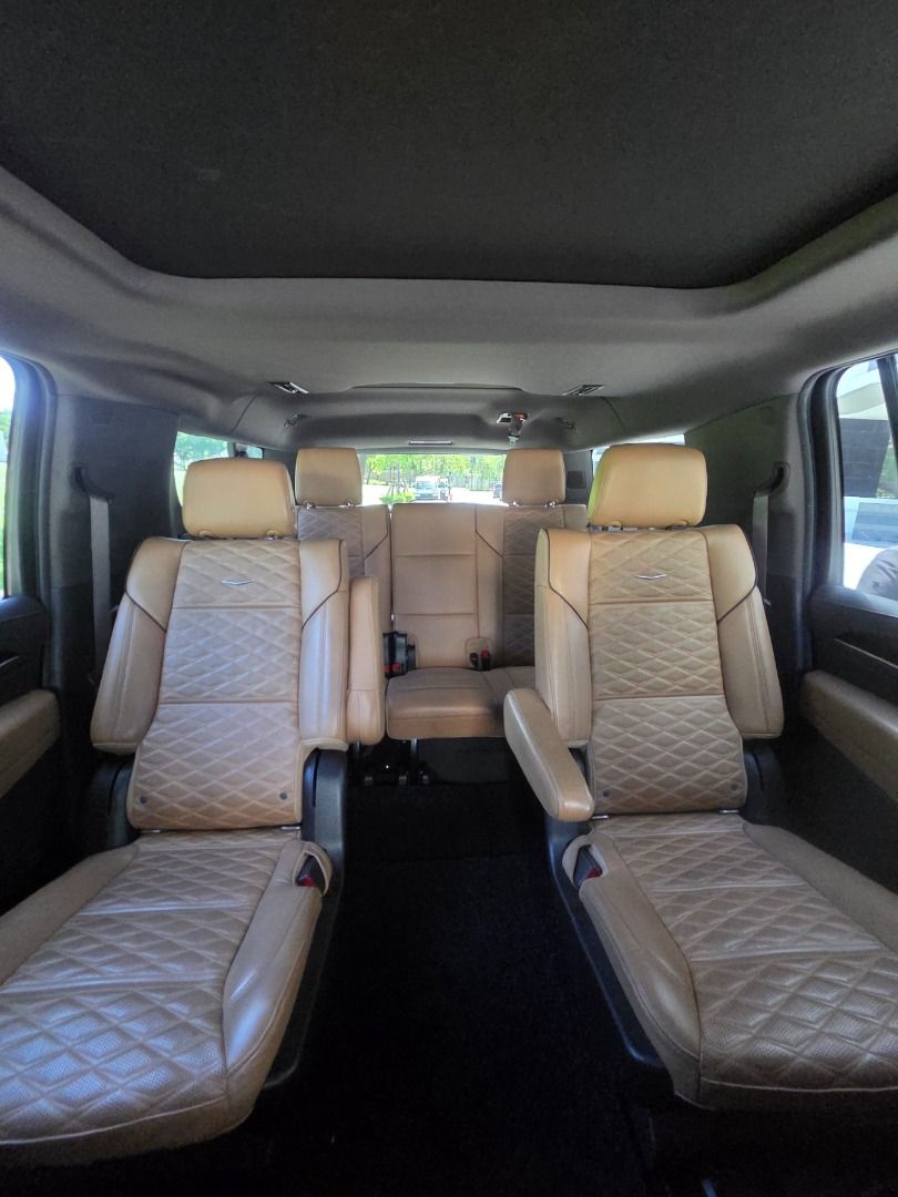 Cadillac Escalade ESV Year Model 2022 (Category: Used Cars) located in Pasay City. Submitted by swifty02 (Listing ID 1460136748, Image 3). Description: Cadillac Escalade ESV Year Model 2022 Automatic Transmission Gas Mileage 32,000 Friday coding Captain Seat Spacious and luxurious interior Top-tier safety and comfort Premium SUV experience NEGOTIABLE.