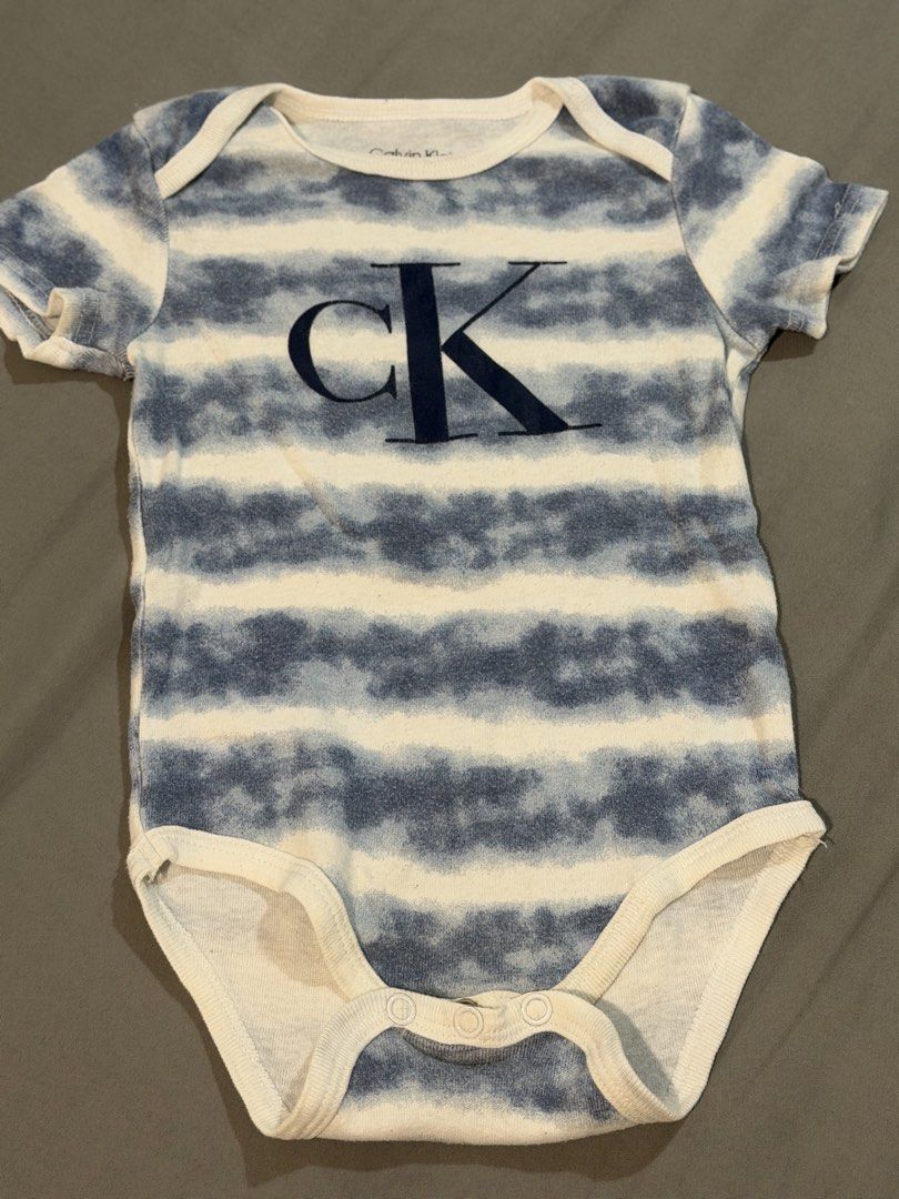 Calvin Klein & Tommy hilfiger (Category: Babies & Kids Fashion) located in Marikina City. Submitted by sisbasco999 (Listing ID 1460290255, Image 3). Description: - All short-sleeved - Convenient snap closures at the bottom - Made from soft cotton for baby's comfort.