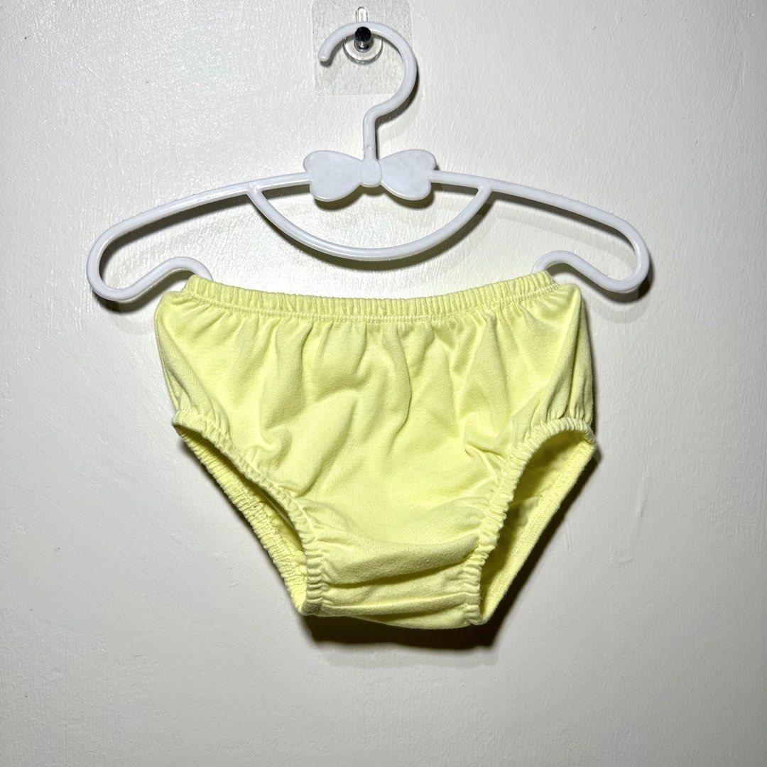 Calvin Klein Dress set 1-2T (Category: Babies & Kids Fashion) located in Talavera. Submitted by acja_12 (Listing ID 1460158986, Image 2). Description: Runs small Brandnew.