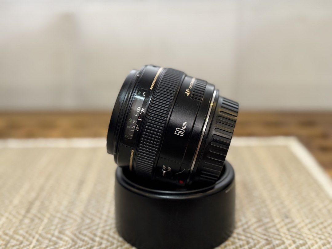 Canon 50mm 1.4 USM Lens (Presentable Unit) (Category: Cameras) located in Valenzuela. Submitted by camerahouse (Listing ID 1460193273, Image 2). Description: Selling Canon 50mm 1.4 USM Lens for only 10,999 pesos Presentable Unit Comes with orig Canon lens hood, front and rear caps Working AF, working manual Working aperture Clean glass, no fungus Sharp outputs 😊 Manange your expectations, this is a pre-owned unit (not brand new) With 1 day Testi