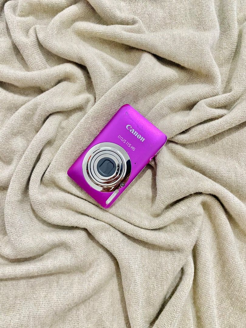 Canon HD cam (Category: Cameras) located in Caloocan City. Submitted by omlpolicar58626 (Listing ID 1460210112, Image 2). Description: .