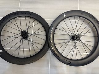 （分類：）位於 。 由 ngchokuen2117 提交（商品編號 1458320028，圖片 1）。簡介： 。