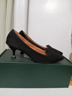 (Category: ) located in . Submitted by cheshireshoppe (Listing ID 1460205122, Image 1). Description: .