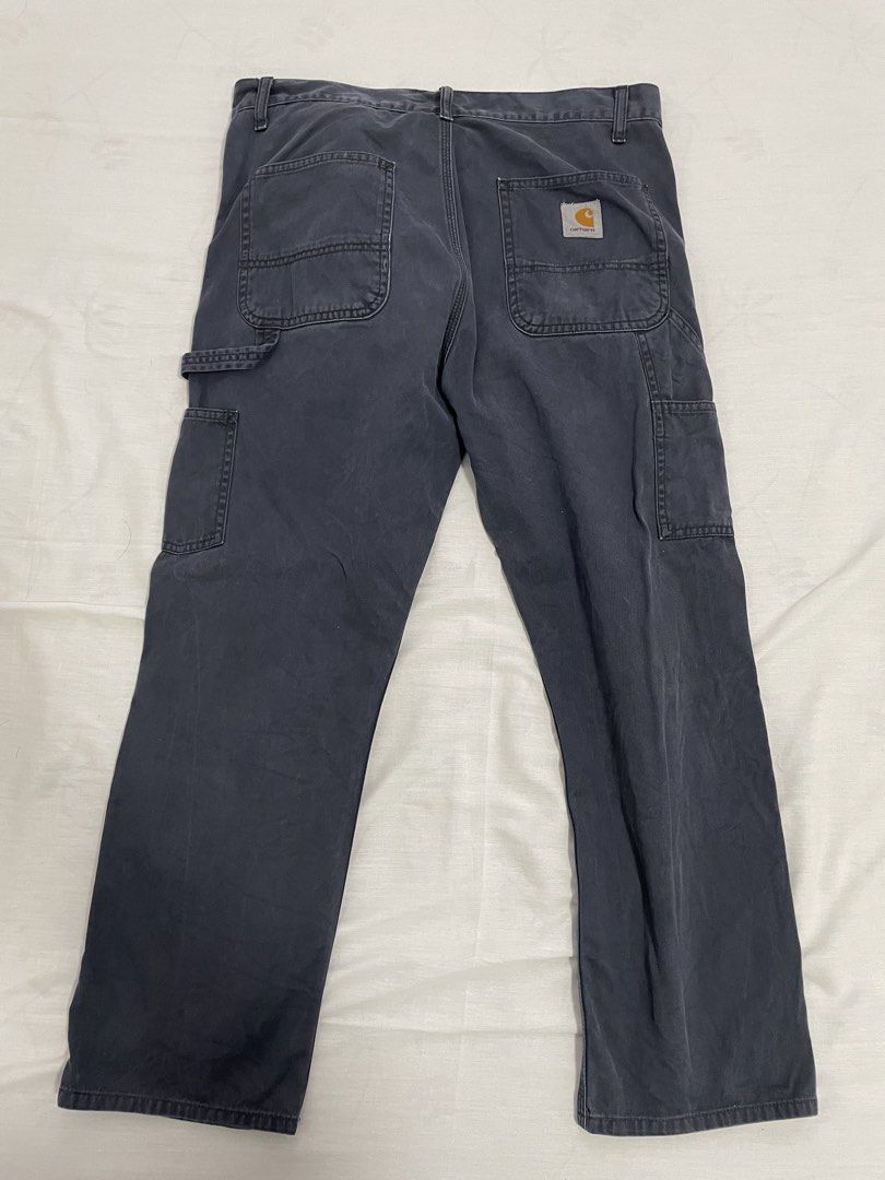 Carhartt WIP grey single knee pant II (Category: Trousers) located in Makati City. Submitted by crisbeooo (Listing ID 1460163264, Image 2). Description: Size 32 25.5” inseam length (tailored from 32) Faded color and visible signs of usage, no major issues.