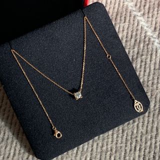 （分類：）位於 。 由 eluse_luxury 提交（商品編號 1460130942，圖片 1）。簡介： 。