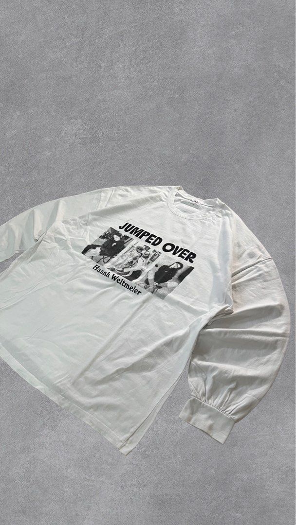 CELINA long sleeve graphic tee (Category: Tshirts & Polo Shirts ) located in Antipolo. Submitted by flm.flrs (Listing ID 1460303678, Image 3). Description: Made in Korea Great quality PM FOR MORE DETAILS.