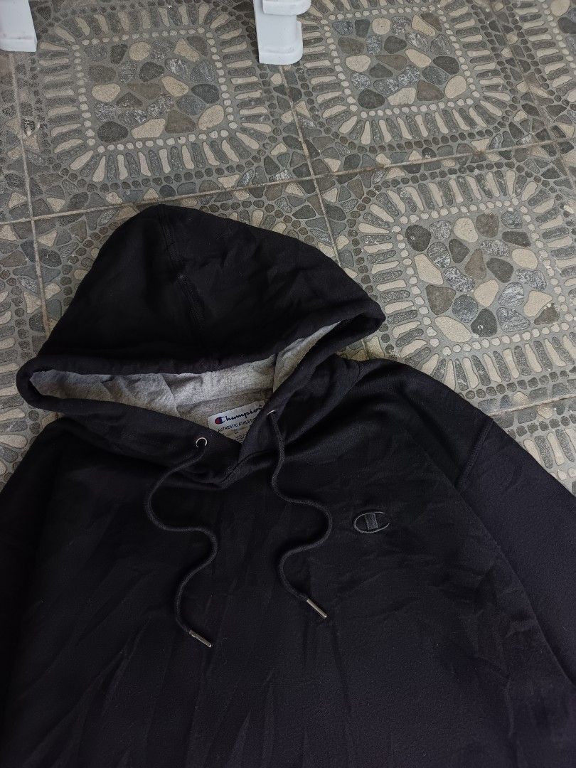 CHAMPION HOODIE (Category: Hoodies) located in Manila. Submitted by freedeer.dd6cce (Listing ID 1460108281, Image 3). Description: CHAMPION HOODIE EXCELLENT GOOD CONDI NO ISSUE COLOR RATE 10/9'8 SIZE LARGE PHP 449.