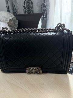 (Kategori: ) berada di . Dikirim oleh decluttermythingsss (ID iklan 1460203796, Gambar 1). Deskripsi: .