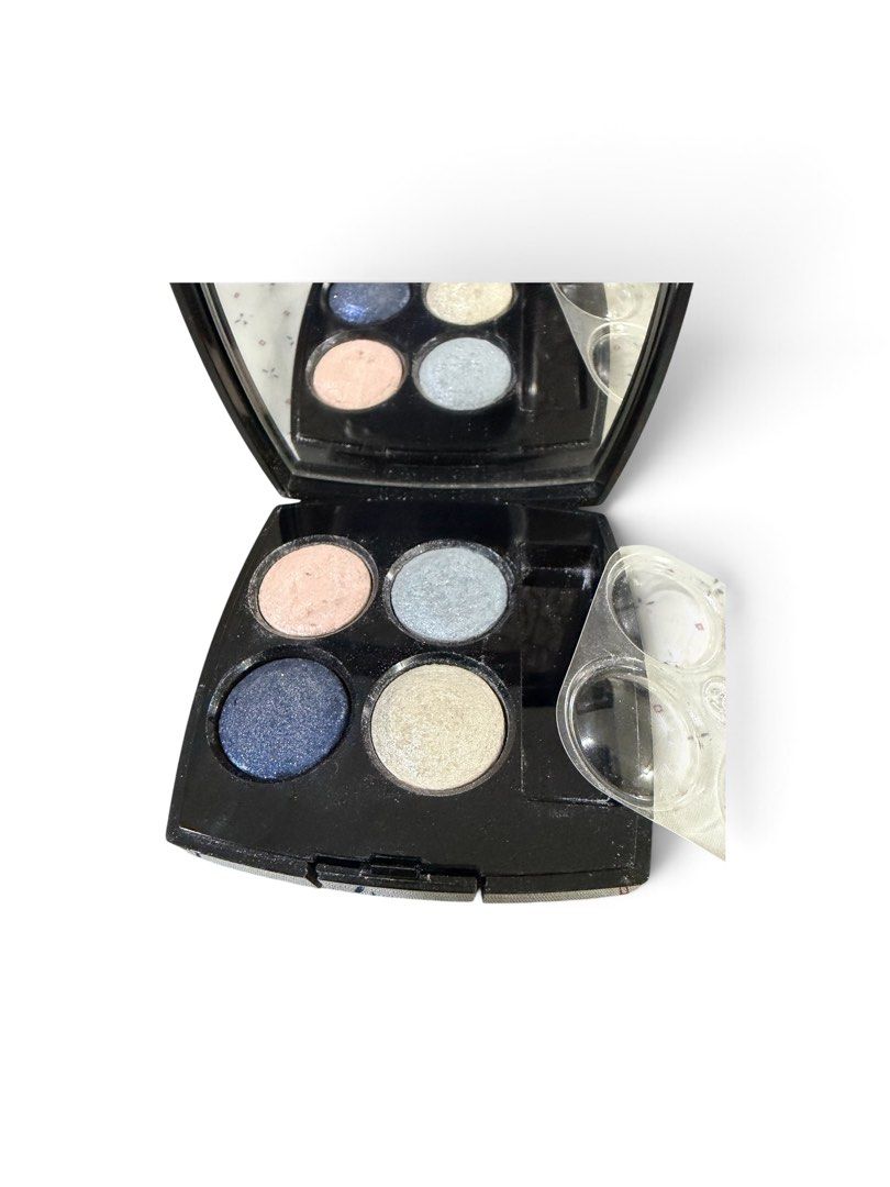 CHANEL Eye Color 78 Blue Noted (Category: Makeup) located in Davao. Submitted by gr8stmom_melissa (Listing ID 1460302353, Image 2). Description: Authentic Used.