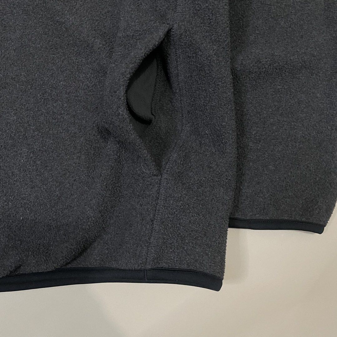 Charcoal Quarter Zip Pull Over (Category: Coats, Jackets and Outerwear) located in Manila. Submitted by bloodripsx (Listing ID 1460204136, Image 2). Description: .