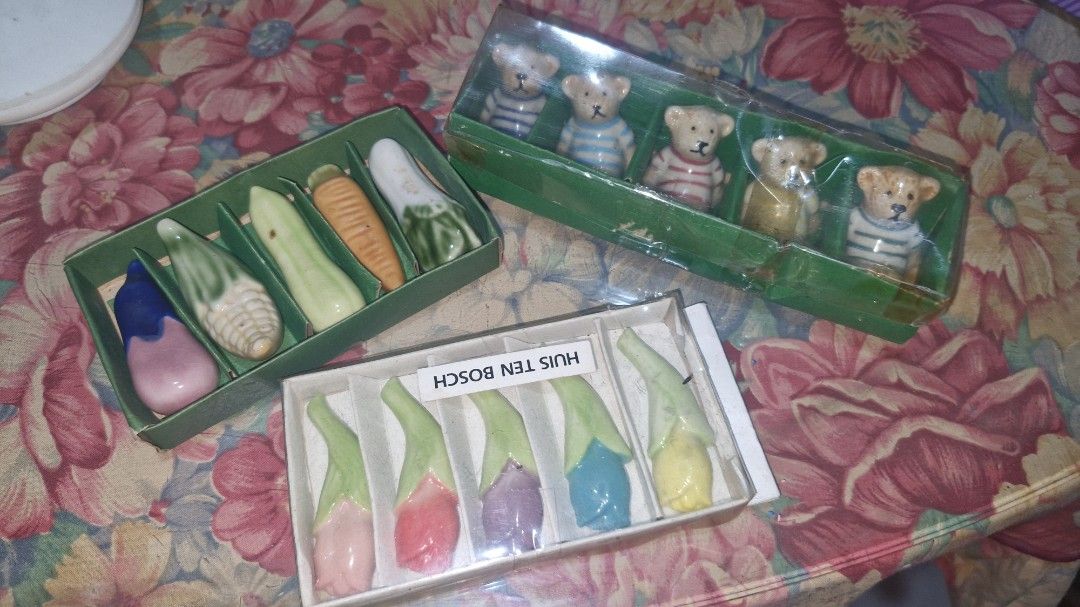 Chopstick rests sets - Bears, Veggies, Tulips (Category: Other Home Decor) located in Quezon City. Submitted by belikabim2014 (Listing ID 1460300430, Image 1). Description: - Set of 3 ceramic figurine collections - Includes cute teddy bears in striped shirts - Features a variety of colorful vegetables - Showcases beautiful Huis Ten Bosch tulips - Ideal for collectors or as decorative pieces - All items are in their original packaging.
