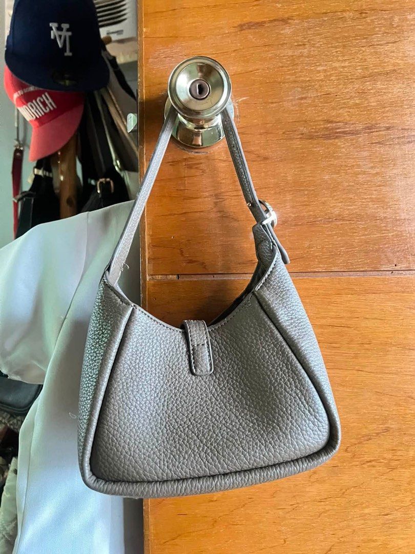 Chrisbella Gained Leather Hobo Shoulder Bag (Category: Purses & Pouches) located in Dasmarinas. Submitted by ryewithane (Listing ID 1460151687, Image 3). Description: Still in good condition, decluttering lang..