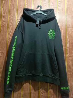 (Category: ) located in . Submitted by thrifting_ni_dar (Listing ID 1460166625, Image 1). Description: .