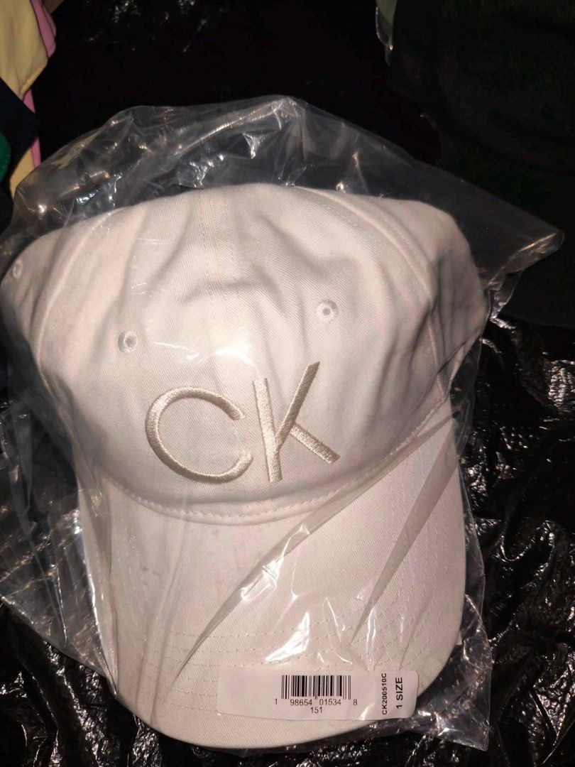 CK, GAP, NIKE Caps (Category: Caps & Hats) located in Asingan. Submitted by prelovedbykimmy_ (Listing ID 1460196929, Image 3). Description: • brand new from 🇺🇸 • OG • 1700 each.