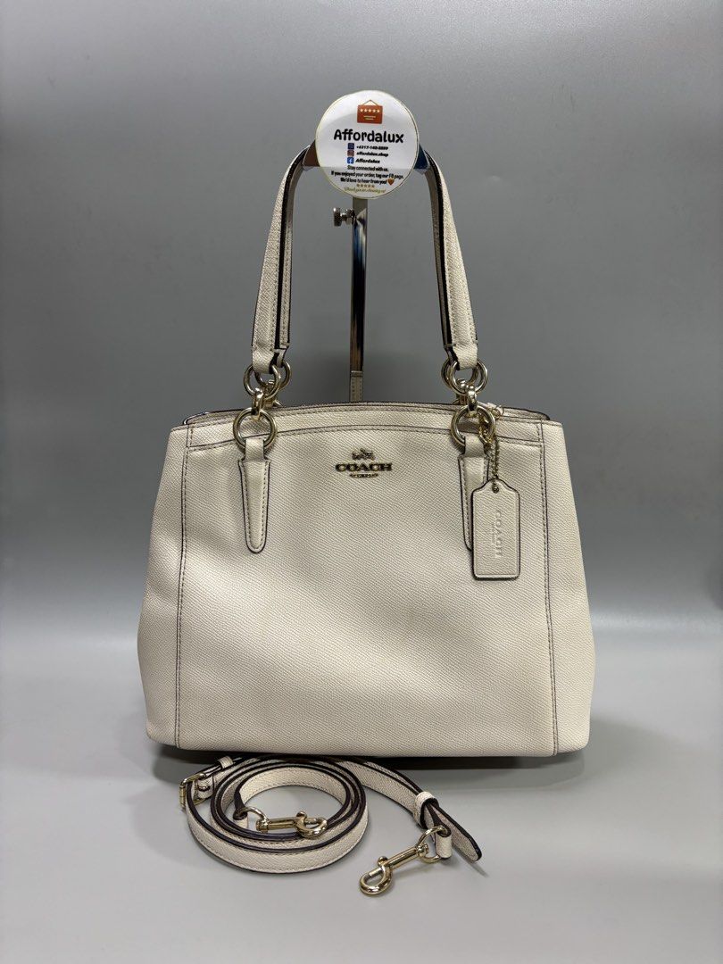 Coach bags 1.5k each 5k bundle (Category: Luxury Bags & Wallets) located in Manila. Submitted by affordaluxonlineshop (Listing ID 1460292950, Image 2). Description: 1.5k each Blue - no sling White - bakbak creed Black - no sling Canvas tote - sign of use sa patent leather.