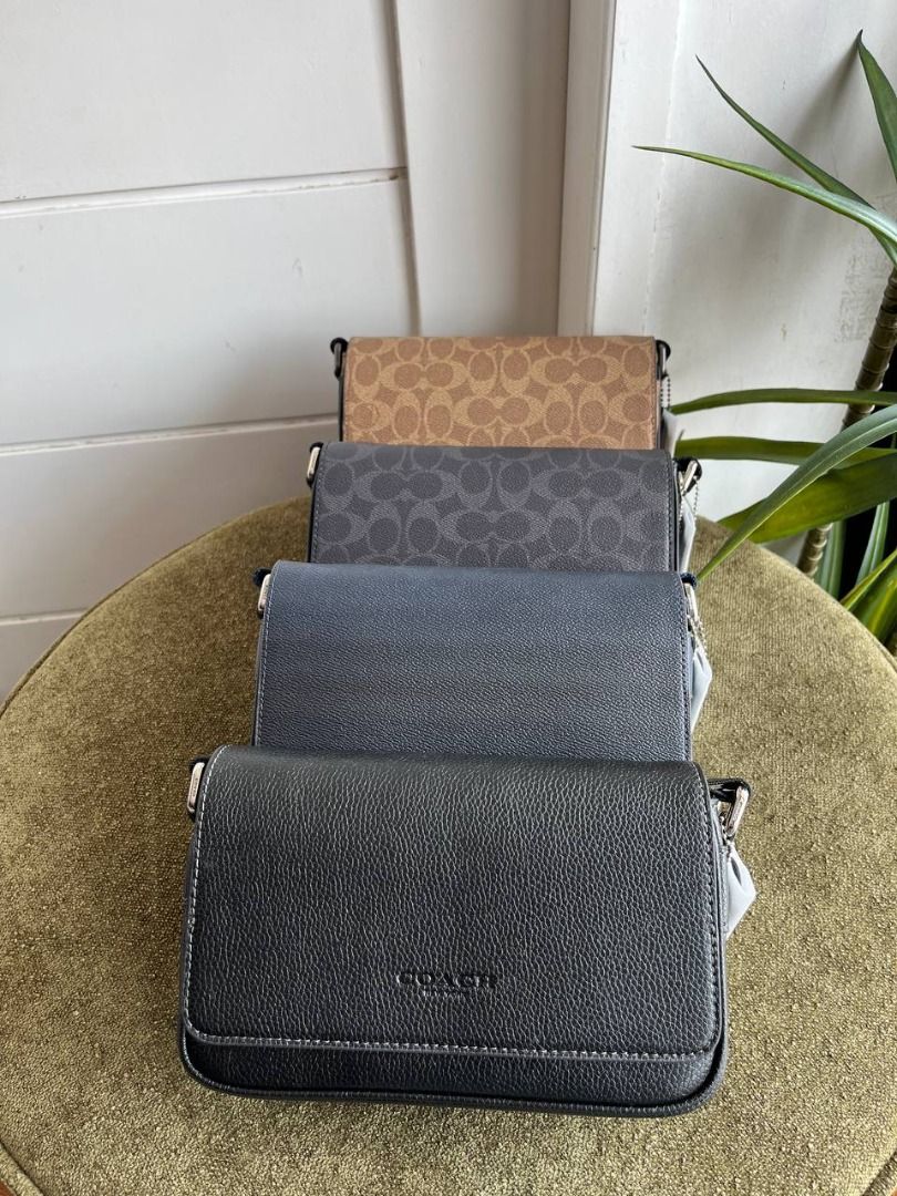 Coach Crossbody Bag (Category: Cross-body Bags) located in Manila. Submitted by curated.totes (Listing ID 1460272536, Image 1). Description: ᴊᴀᴄᴋ ꜰʟᴀᴘ ᴄʀᴏꜱꜱʙᴏᴅʏ ɴᴇᴡ ᴍᴇɴ’ꜱ ꜱʟɪɴɢ ʙᴀɢ – 2 ꜱɪᴢᴇꜱ ᴀᴠᴀɪʟᴀʙʟᴇ ꜱᴀᴍᴇ ᴘʀɪᴄᴇ, ᴀɴʏ ꜱɪᴢᴇ! ꜱʀᴘ: 2750 ᴅᴍ ᴛᴏ ᴏʀᴅᴇʀ!.
