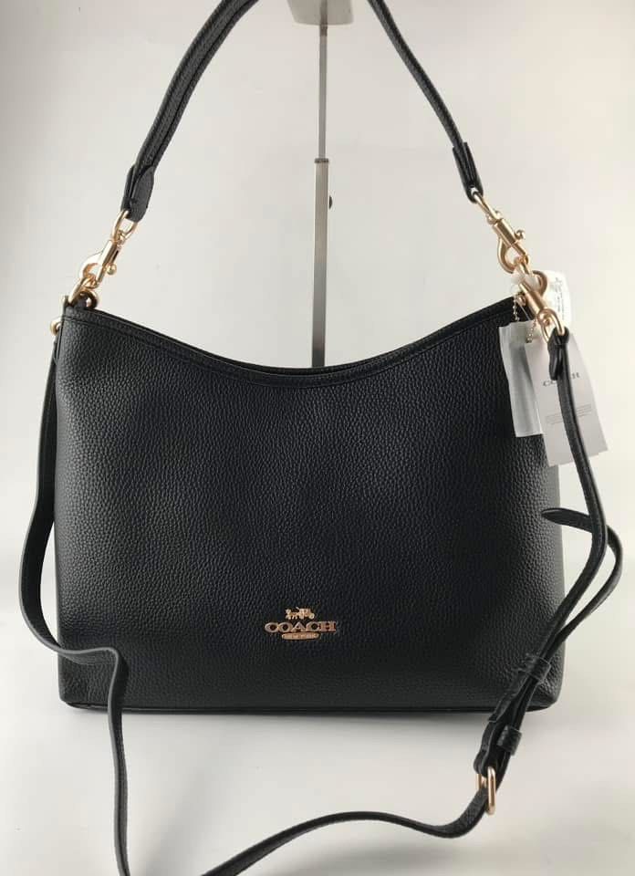 Coach Laurel Hobo (Category: Shoulder Bags) located in Binan City. Submitted by pinkykeenshop (Listing ID 1460279388, Image 1). Description: .