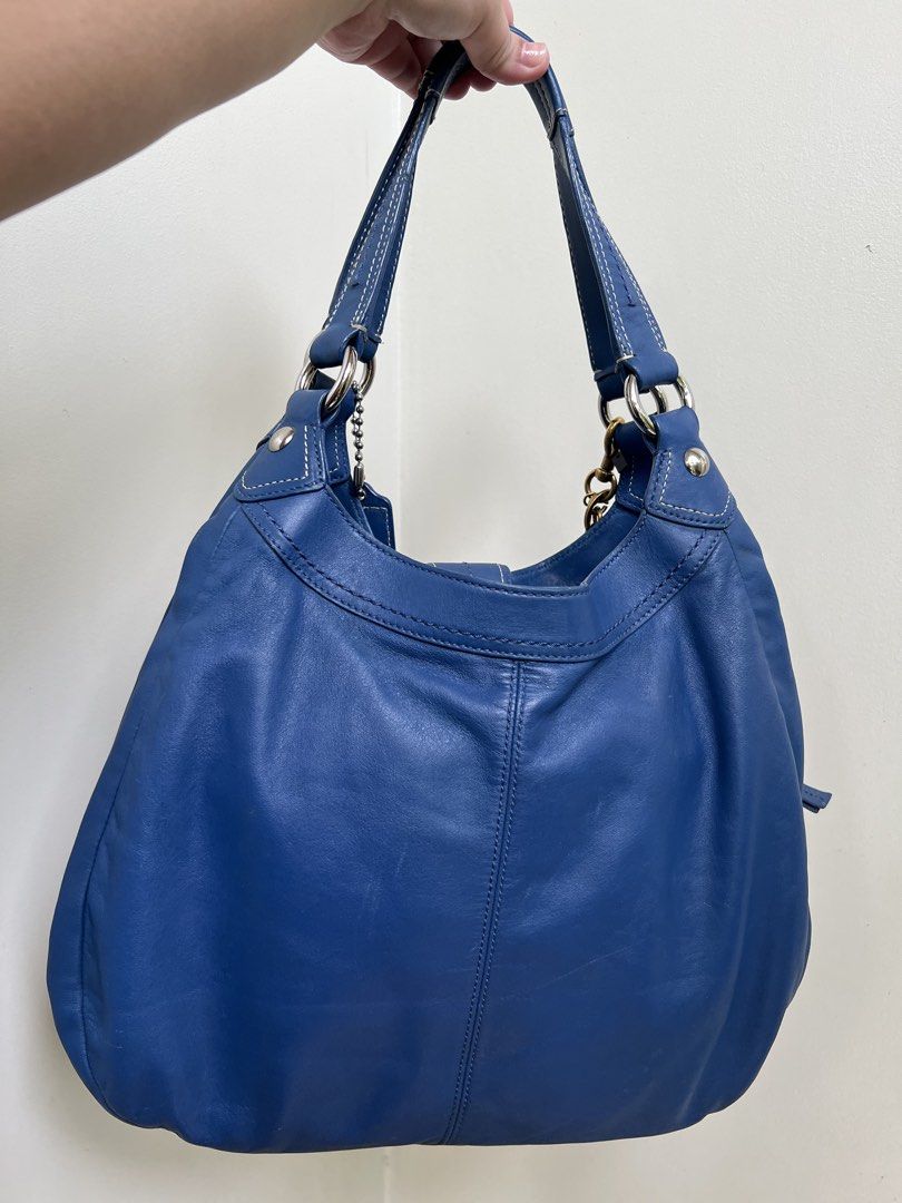 Coach Soho Lynn (Category: Luxury Bags & Wallets) located in Cagayan de Oro. Submitted by kc_missy (Listing ID 1460300938, Image 2). Description: .