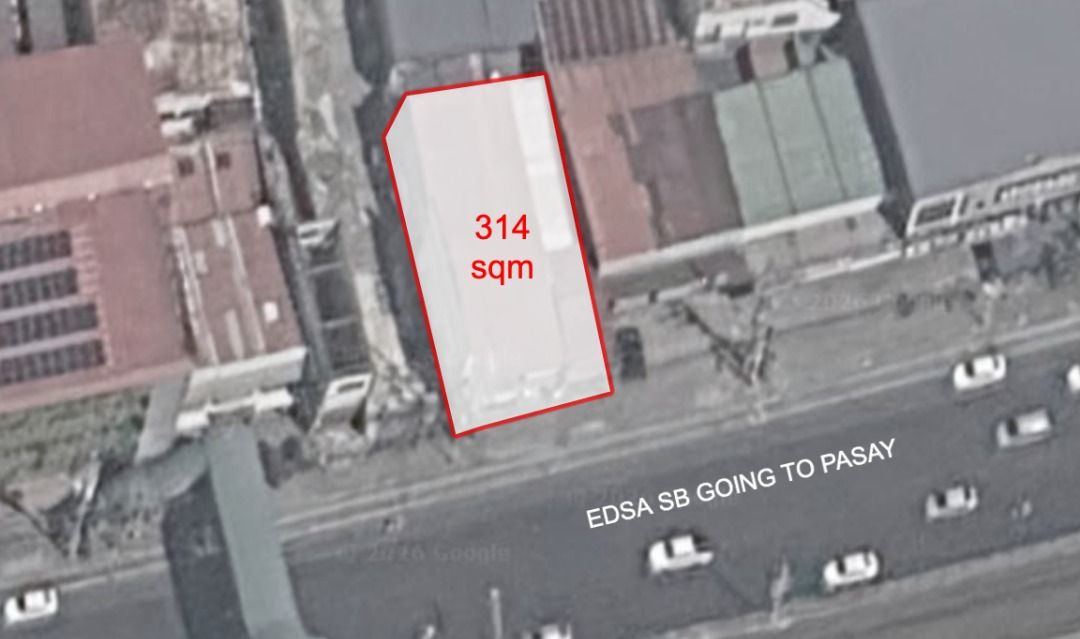 Commercial Property in EDSA Makati (Category: Commercial) located in Taguig. Submitted by rayorealty (Listing ID 1460177882, Image 2). Description: COMMERCIAL PROPERTY IN EDSA MAKATI Lot Area - 314 sqm Floor Area - 406 sqm - Perfect for other business use - Surrounded by other establishments & residential homes - Walking distance to Mercury Drug Store, Watsons, Metrobank, BDO, Jollibee, Mcdonalds, and many more! - Near MRT & BUS Stations ₱92M neg
