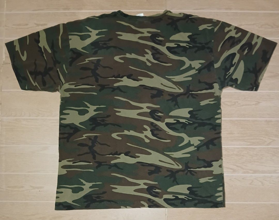 COMO T-SHIRT (Category: Tshirts & Polo Shirts ) located in Manila. Submitted by 6ram9 (Listing ID 1460243740, Image 2). Description: Good Condition 23x28 dimes.