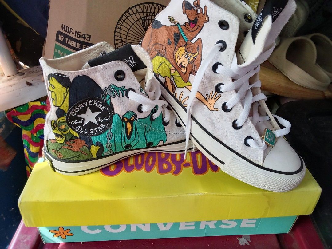 Converse original (Category: Sneakers) located in San Fernando, Camarines Sur. Submitted by epicdolphin_32cc2f (Listing ID 1460117423, Image 1). Description: Hindi pa po Siya na gagamit naka stock lang po kaya binibinta na lang po.