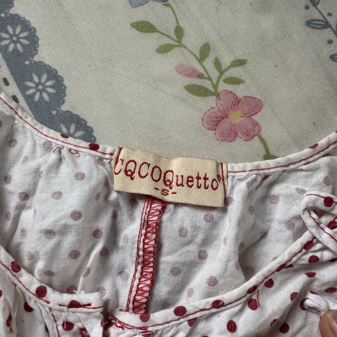coquette red top (Category: Sleeveless) located in Calamba. Submitted by falzones (Listing ID 1460118791, Image 3). Description: xs to m never worn Thrifted.