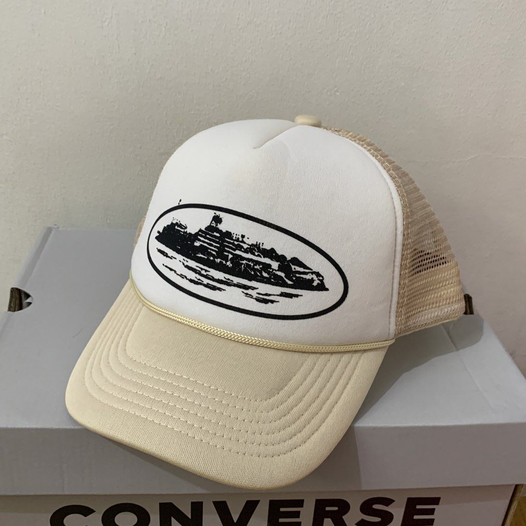 CORTEIZ Alcatraz trucker hat crème (Category: Caps & Hats) located in Pasig City. Submitted by paymelikelandlord (Listing ID 1460181045, Image 2). Description: CORTEIZ Alcatraz Trucker hat crème color Way Net cap Excellent condition as new 1350 shipped .