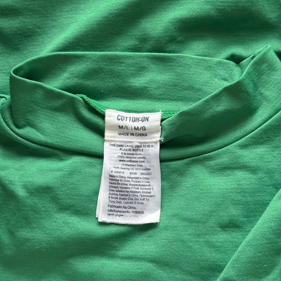 Cotton On Green Mock Neck Top (Category: Others Tops) located in Antipolo. Submitted by rosywardrobe (Listing ID 1460192114, Image 2). Description: 🎀 MAKE READING A HABIT 🎀 • No order form, no reservation! • Strictly 1 day reservation • Payment first before order processing • No return, No exchange • Don’t make an offer if you’re not 100% sure • No shipping every weekends — PAYMENT CHANNELS — • GCash • Gotyme • Maya • BDO • BPI • Unionbank — DE