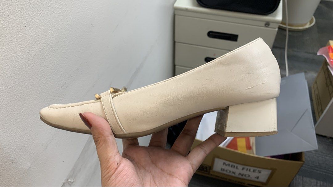 Cream Loafers & Black Pointed Heels (Category: Loafers) located in Manila. Submitted by bravemoon_2426 (Listing ID 1460113023, Image 2). Description: - Cream slip-on loafers with gold hardware and low block heel. - Black slip-on pointed-toe flats. - Versatile for work or casual outfits. - Cream loafers have minor scuffs; please check photos for condition..