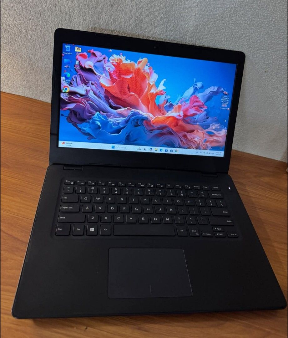 🎯DELL LATITUDE 3490🎯 (Category: Laptops & Notebooks) located in Manila. Submitted by lonelyme_1986 (Listing ID 1460238798, Image 2). Description: I5 8TH GEN LAPTOP FOR SALE with BOX (20PCS AVAILABLE ) PRICE: 11,500 FIX 🎯DELL LATITUDE 3490🎯 CORE I5-8250U CPU @1.80GHz (6TH GENERATION 256SSD 8GB MEMORY 4.GB INTEL UHD GRAPHICS 620 BUILT-IN CAMERA WIFI READY CARD READER BLUETOOTH HDMI USB PORT 14 INCHES 💯% NO ISSUE 99% SMOOTH FULLY TESTED 1 to 3 
