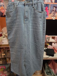 (Category: ) located in . Submitted by misushoppa (Listing ID 1460131504, Image 1). Description: .