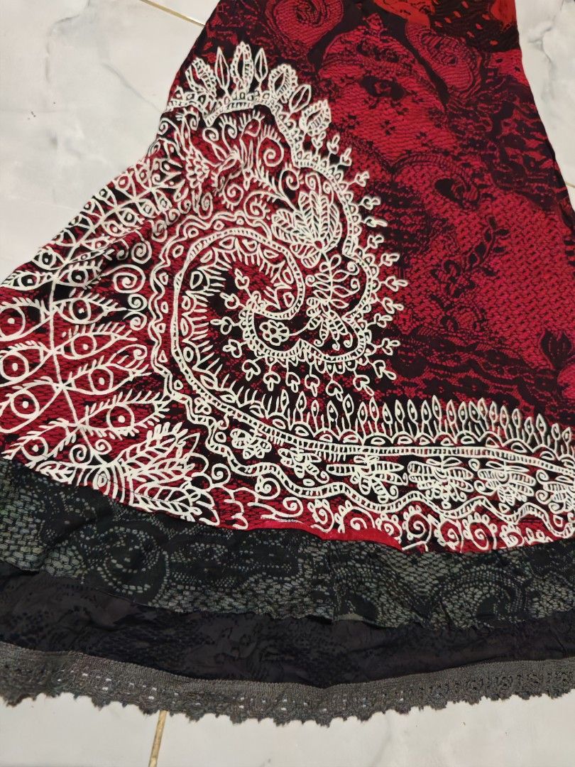 Desigual slimdress authentic (Category: Dresses) located in Binalbagan. Submitted by Kristoffer_Arguelles (Listing ID 1460106172, Image 3). Description: good as new xs-s 14x36 dimension no issues authentic .