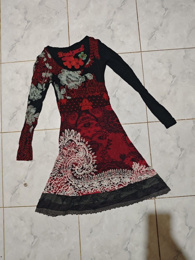 Desigual slimdress authentic (Category: Dresses) located in Binalbagan. Submitted by Kristoffer_Arguelles (Listing ID 1460106172, Image 2). Description: good as new xs-s 14x36 dimension no issues authentic .
