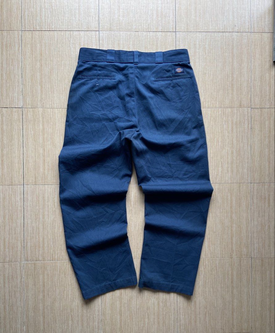 Dickies Pants (Category: Chinos) located in Legazpi City. Submitted by luxrystreet (Listing ID 1460276855, Image 1). Description: ▪️DICKIES PANTS ▪️WAIST: 36 ▪️LENGHT: 40 ▪️THIGH: 14 ▪️LEG OPENING: 9 ▪️Color Rate 9/10 ▪️IN GOOD CONDITION ▪️COLOR MAY VARY DUE TO LIGHTING ▪️MANAGE YOUR EXPECTATIONS CAN PROVIDE OTHER PICTURES UPON REQUEST ISSUE(S): DARK STAIN NOR BARELY VISIBLE.