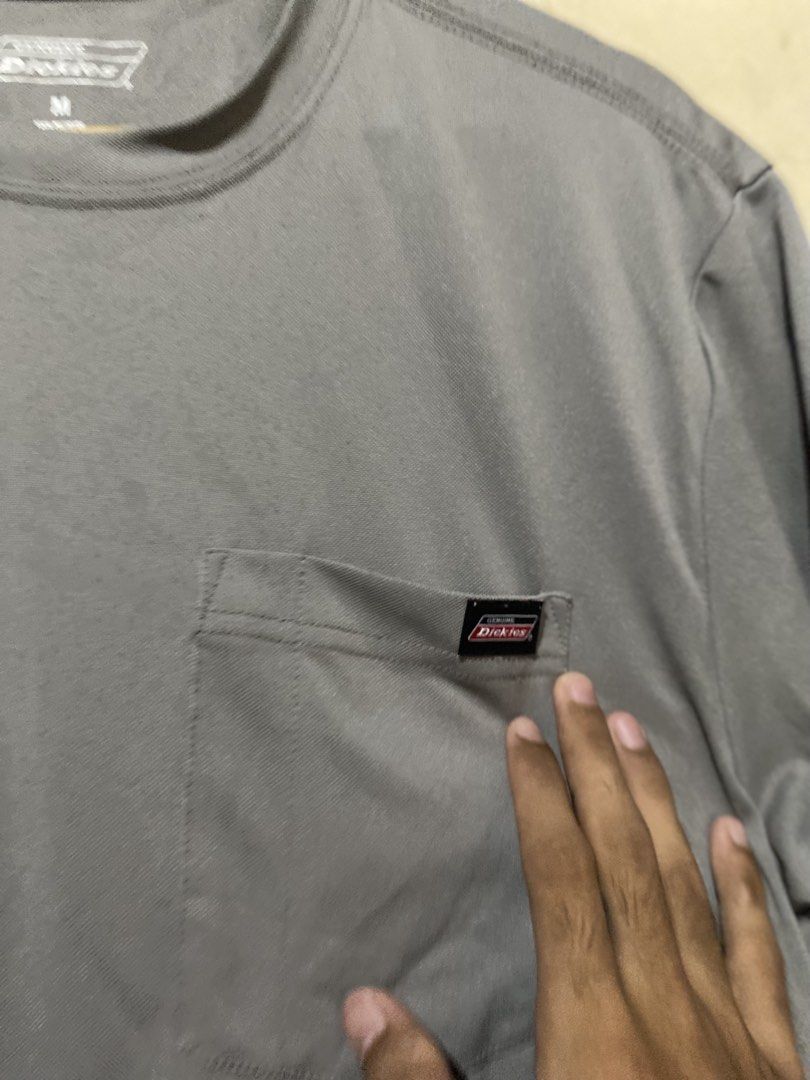 Dickies pocket tee (Category: Tshirts & Polo Shirts ) located in Manaoag. Submitted by jericsapigao (Listing ID 1460275792, Image 2). Description: Size:Medium fit Large to XL.