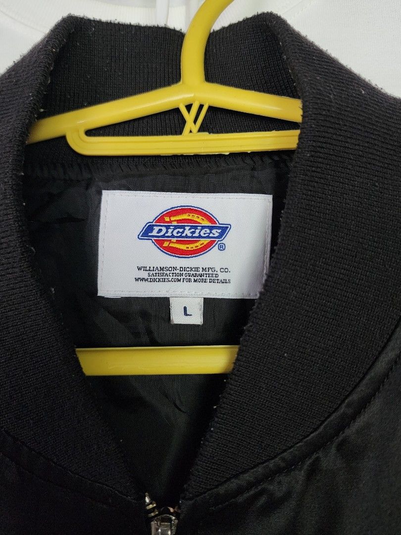DICKIES SUKAJAN JACKET (Category: Coats, Jackets and Outerwear) located in Real. Submitted by raphy2019 (Listing ID 1460158453, Image 3). Description: .