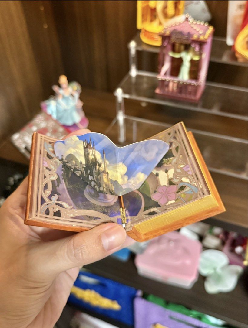 Disney Enchanted Book Musical Sketchbook Ornament (Category: Western Merchandise) located in Manila. Submitted by blueseamarketing (Listing ID 1460236830, Image 2). Description: Music plays With tag New.