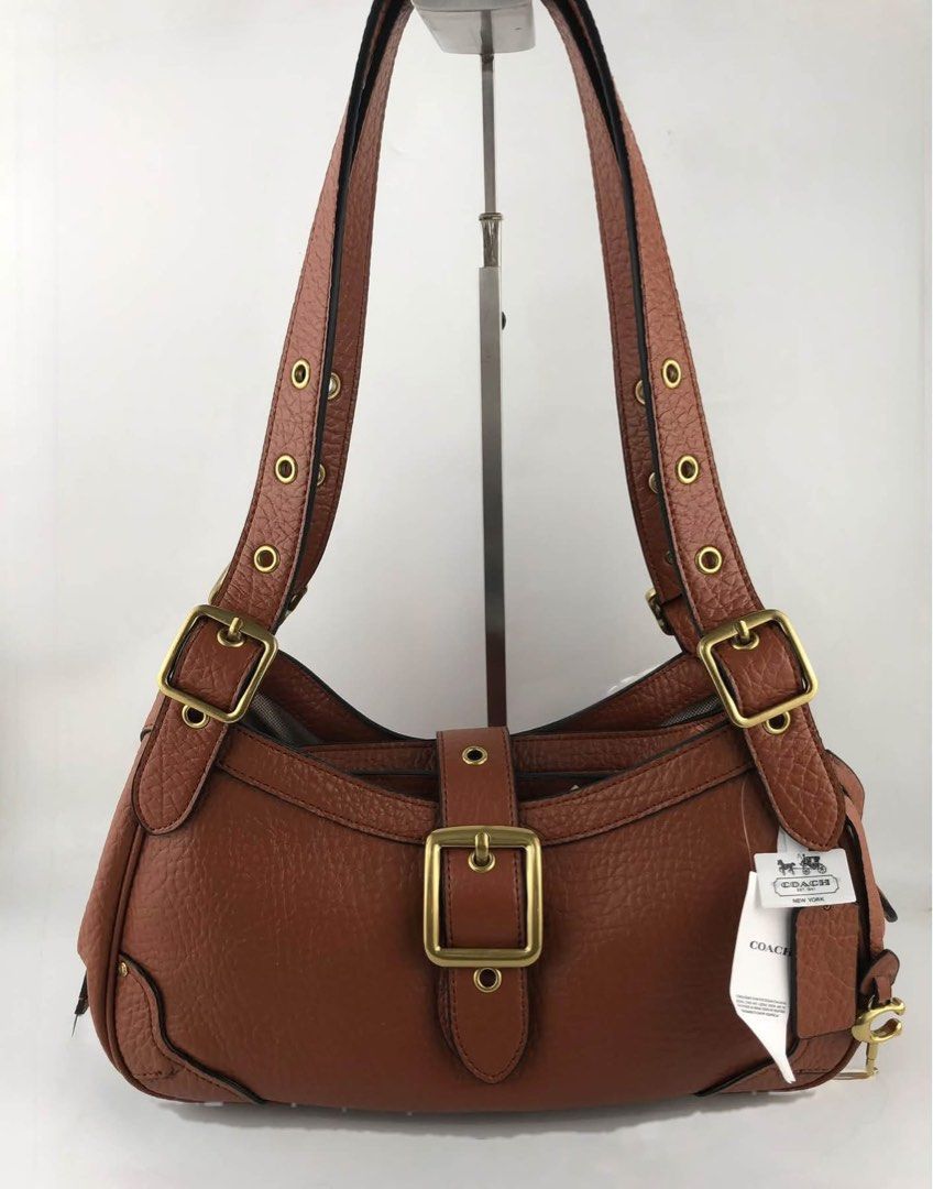 Drifter Hobo in 3 Colors (Category: Shoulder Bags) located in Manila. Submitted by bagislifeshop (Listing ID 1460178594, Image 2). Description: .