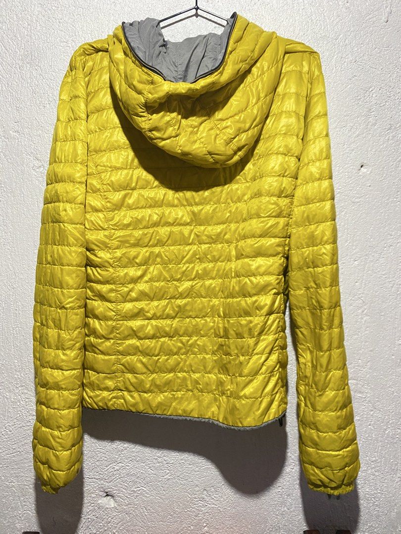 Duvetica (Category: Coats, Jackets and Outerwear) located in Manila. Submitted by aytem_random (Listing ID 1460201468, Image 3). Description: .