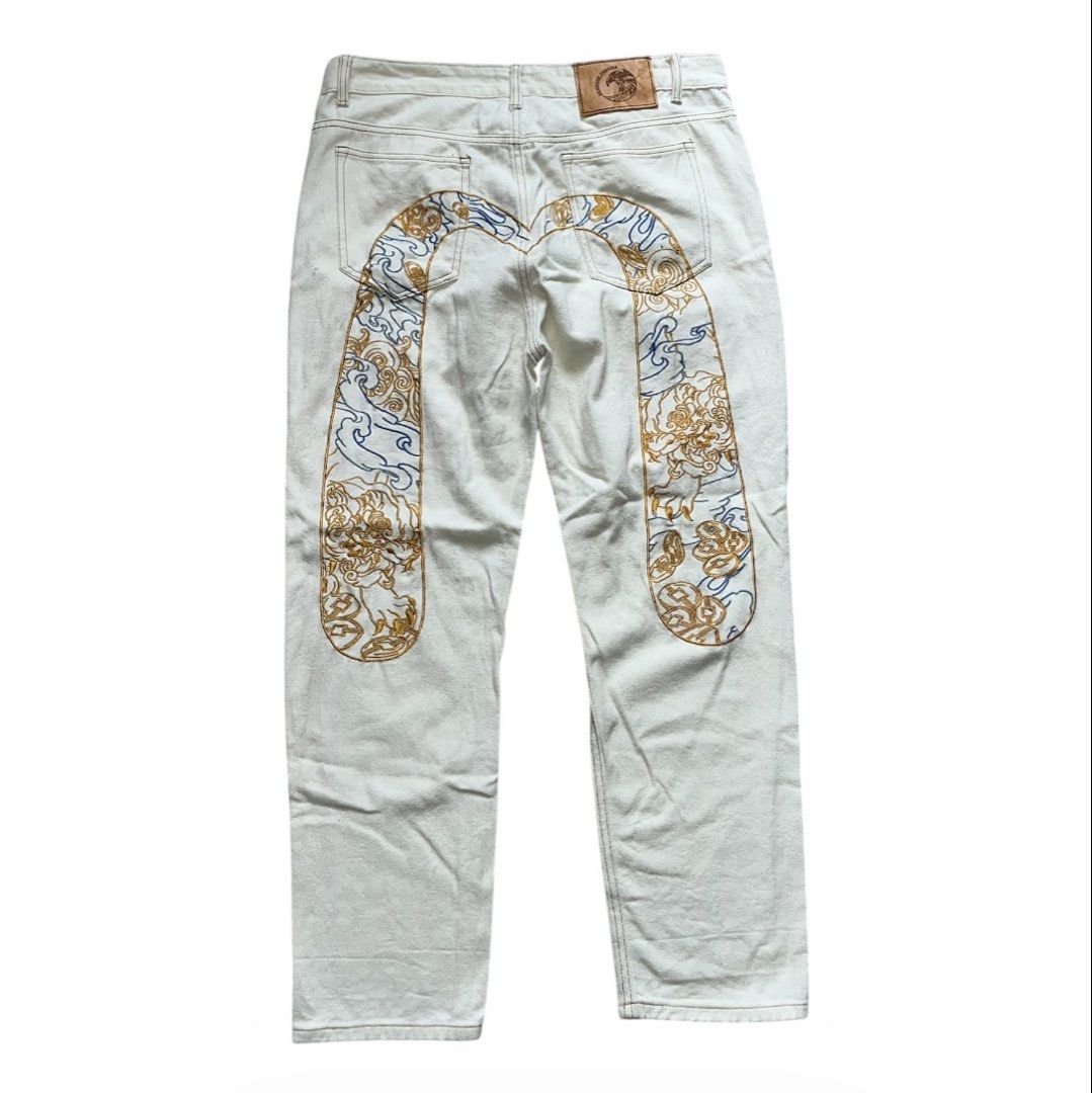 Evisu denim pants Imbriod (Category: Baby Monitors) located in Lapu Lapu. Submitted by jhonrener41426 (Listing ID 1460113657, Image 1). Description: Size 34 Thigh-11 Length-38 Leg opening-7.5 Excellent condition Color rate 9.7/10 Off pero solid pang psg Issue none .