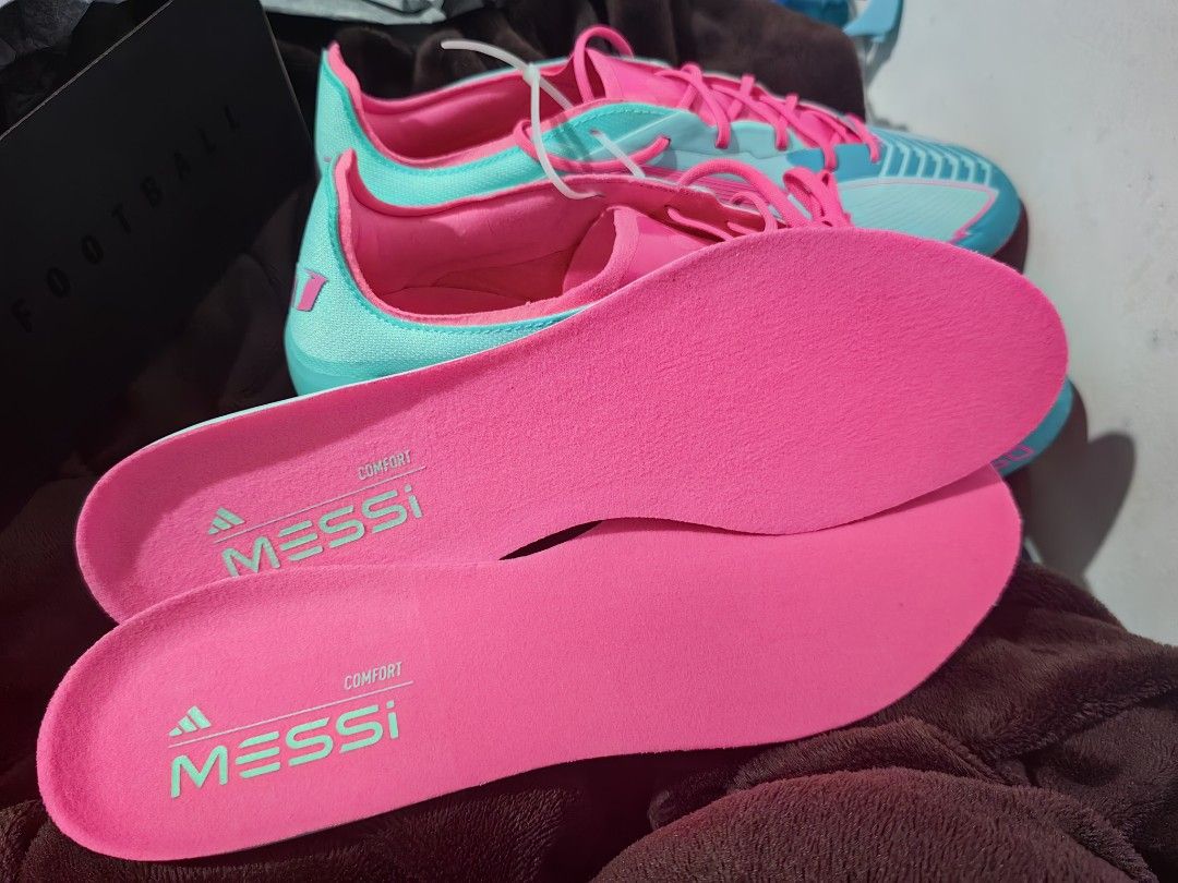 F50 Elite FG Messi (Category: Racket and Ball Sports) located in Manila. Submitted by vincetabel49334 (Listing ID 1460296288, Image 3). Description: FOR SALE: Adidas F50 Elite FG Messi Football Boots ⚽🔥 (Original) Rush sale! Selling my 100% authentic Adidas F50 Elite FG Messi boots. This was a gift, but unfortunately wrong size, so I’m selling it. ✅ Original Adidas product (bought from Adidas) ✅ Adidas F50 Elite FG Messi edition ✅ Complete with 