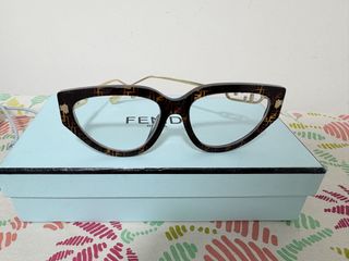 (Category: ) located in . Submitted by preloved_clothes164 (Listing ID 1460246976, Image 1). Description: .