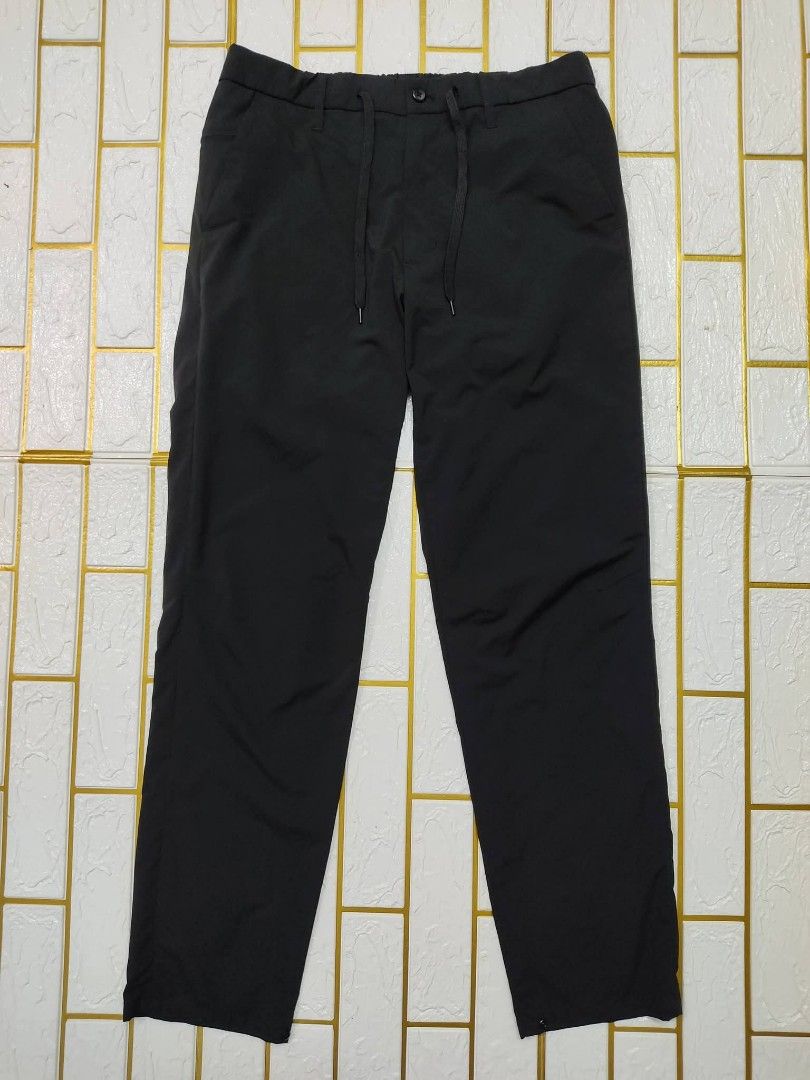 Fieldcore (Category: Activewear) located in Kemaman. Submitted by ahzamurobbigarage (Listing ID 1460301045, Image 1). Description: PINGGANG : 32" - 33" PANJANG : 39" KONDISI : 9O% ITEM FRESH, WARNA LAWA, SLIM CUT KAIN STRETCHABLE BOLEH CONVERT POCKETABLE.