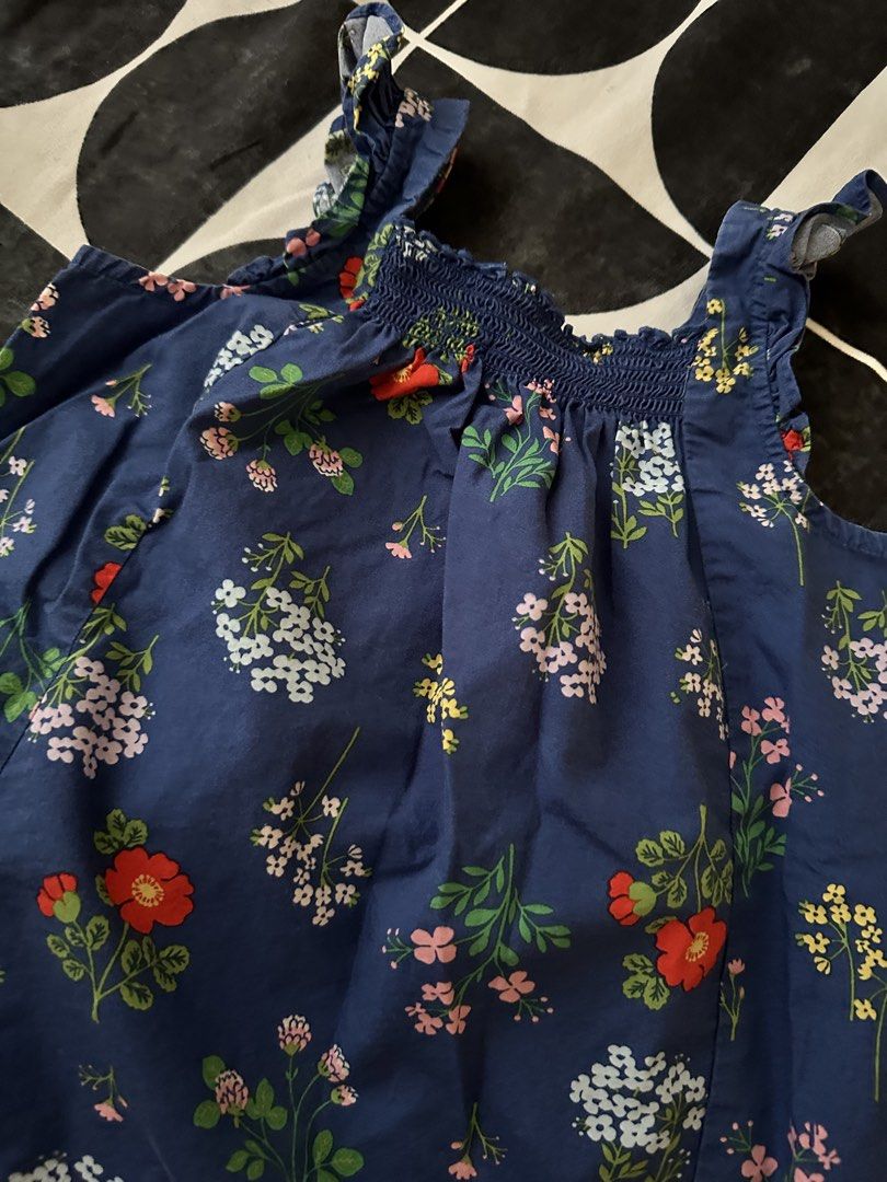 Floral dress (Category: Babies & Kids Fashion) located in Makati City. Submitted by jannst (Listing ID 1460159992, Image 2). Description: .